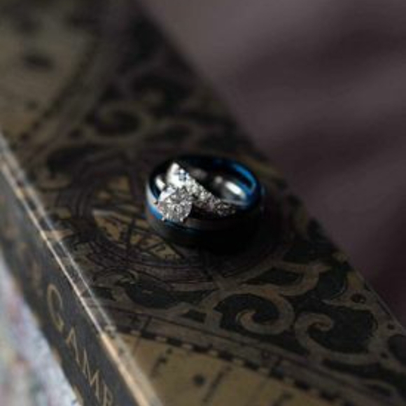 Wedding Band - Picture 3 of 4